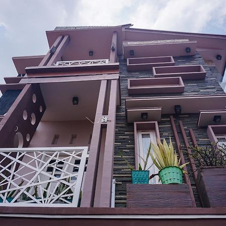 Gigafa Homestay Probolinggo Extérieur photo