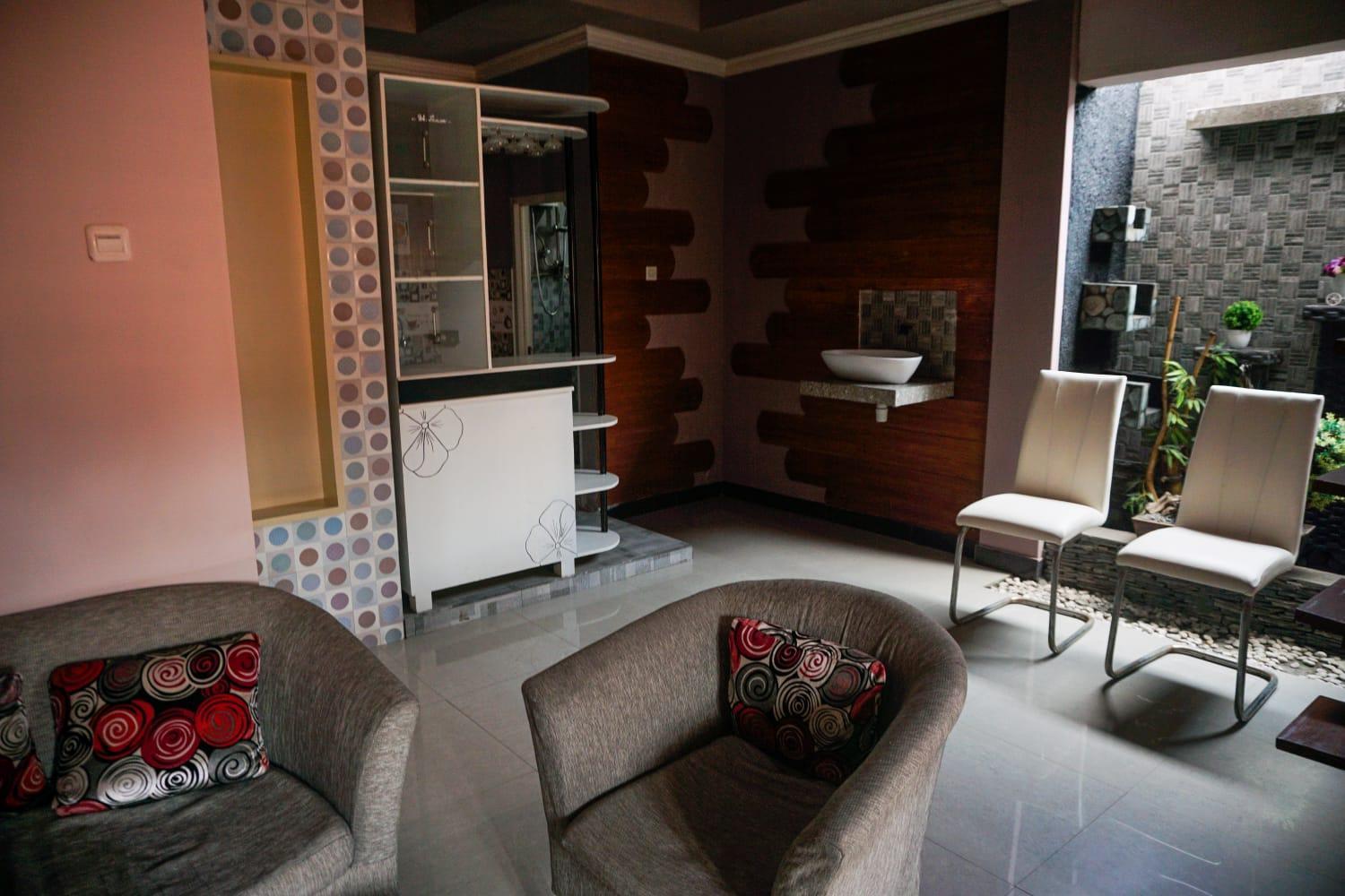 Gigafa Homestay Probolinggo Extérieur photo
