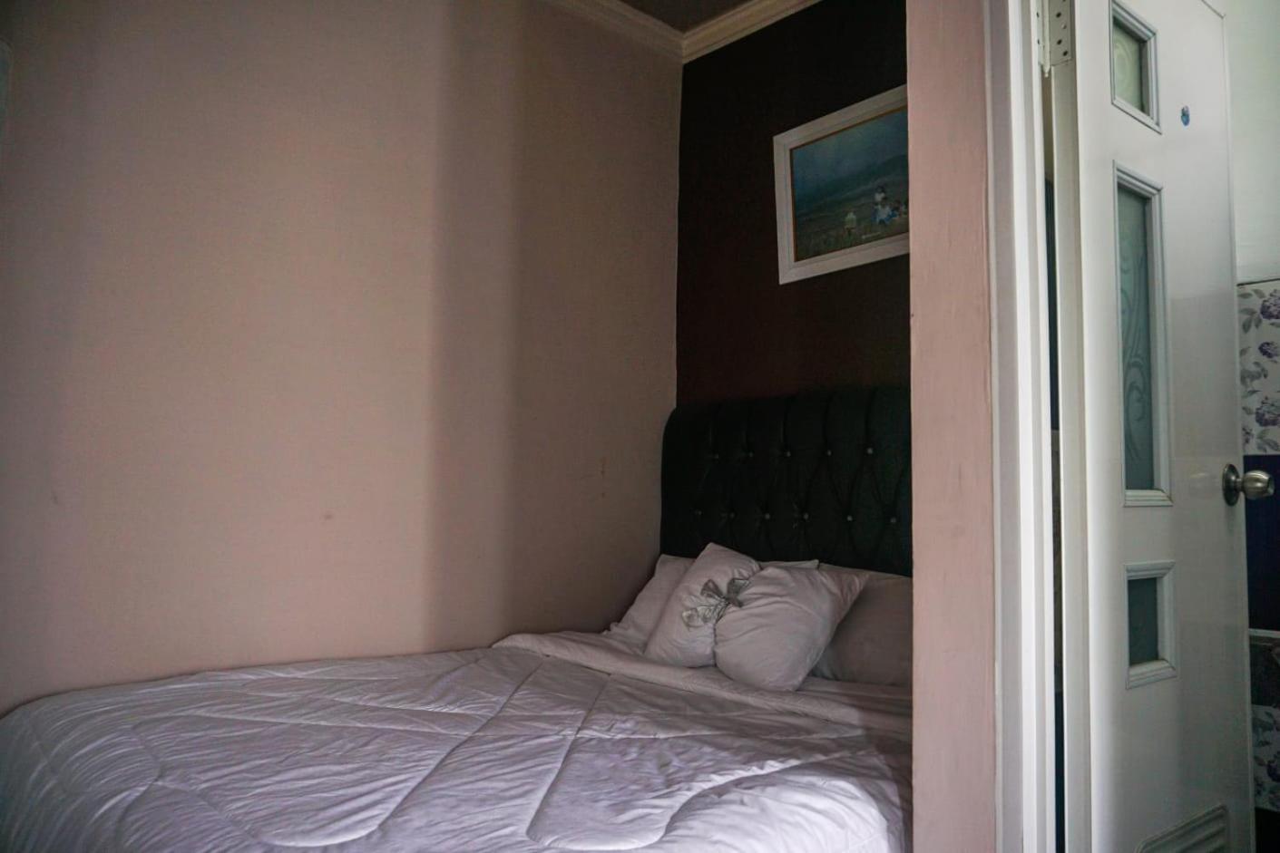 Gigafa Homestay Probolinggo Extérieur photo