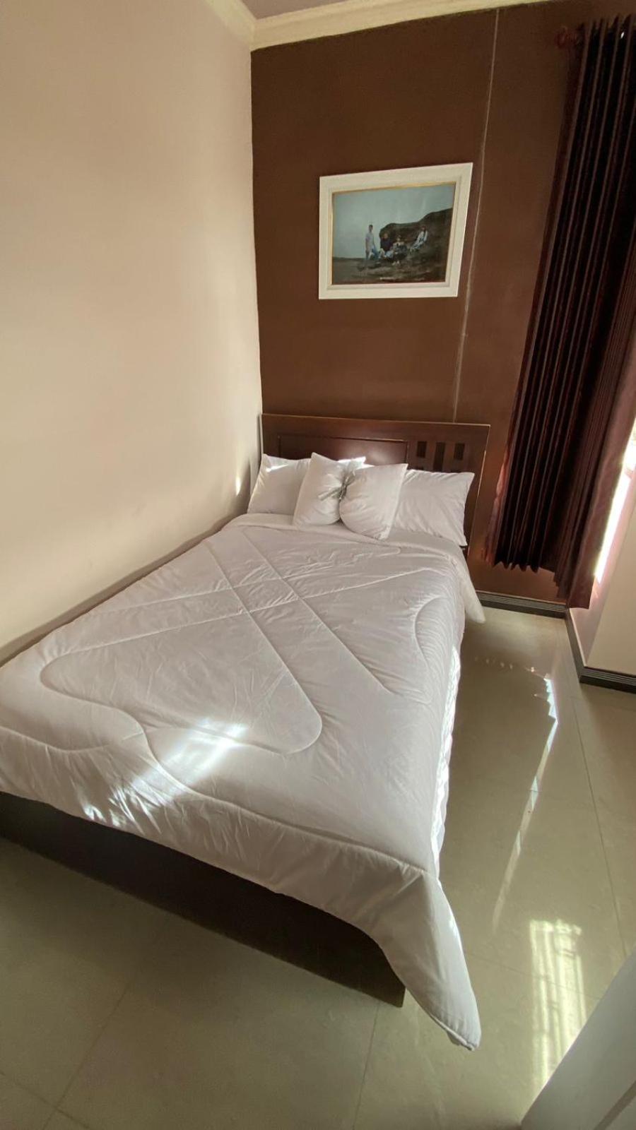 Gigafa Homestay Probolinggo Extérieur photo