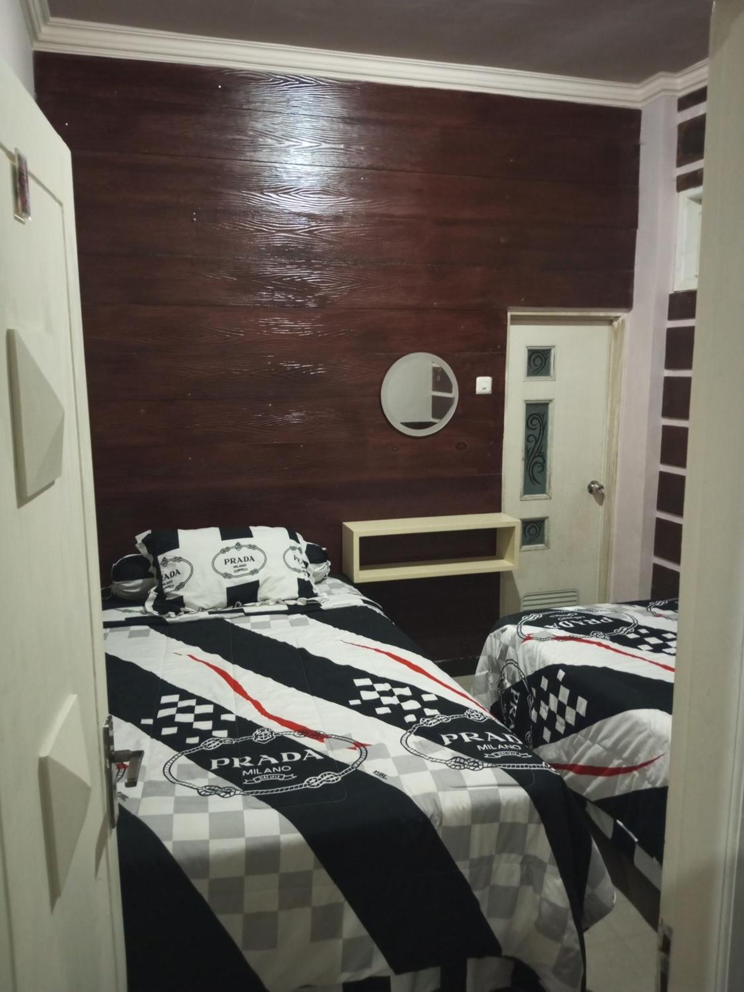 Gigafa Homestay Probolinggo Extérieur photo